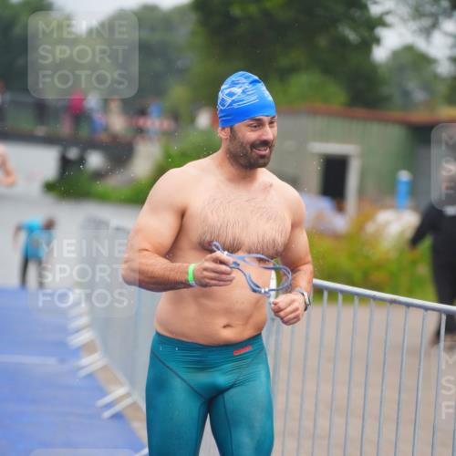 30.08.2026 - Elbe Triathlon Hamburg LAZAROV Photography http://msf.ph/oto/10033941 30.08.2026 08:54:27 Schwimmen 415, 431, 440, 451, 482 meine-sportfotos.de