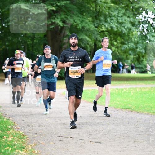 30.08.2026 - Blankeneser Heldenlauf Dr. Thomas Lammeyer http://msf.ph/oto/10034023 30.08.2026 10:40:01 Laufen 2541, 2227 meine-sportfotos.de