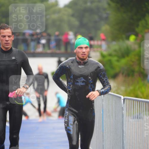 30.08.2026 - Elbe Triathlon Hamburg LAZAROV Photography http://msf.ph/oto/10034073 30.08.2026 08:56:00 Schwimmen 449, 512, 532, 542, 544, 622 meine-sportfotos.de