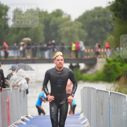 30.08.2026 - Elbe Triathlon Hamburg LAZAROV Photography http://msf.ph/oto/10034102 30.08.2026 08:56:05 Schwimmen 449, 512, 532, 534, 542, 544 meine-sportfotos.de
