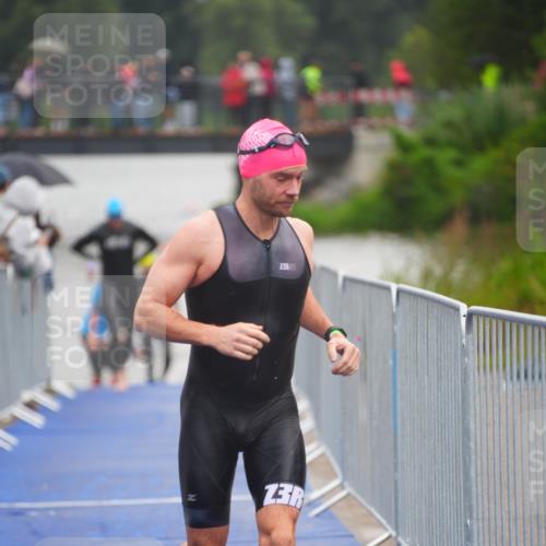 30.08.2026 - Elbe Triathlon Hamburg LAZAROV Photography http://msf.ph/oto/10034164 30.08.2026 08:56:28 Schwimmen 429, 436, 498 meine-sportfotos.de