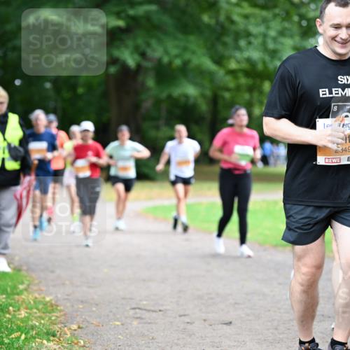 30.08.2026 - Blankeneser Heldenlauf Dr. Thomas Lammeyer http://msf.ph/oto/10034173 30.08.2026 10:40:18 Laufen 8, 1, 2, 2, 2349 meine-sportfotos.de