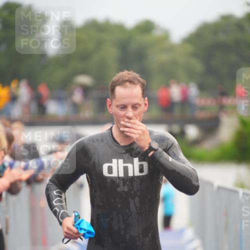 30.08.2026 - Elbe Triathlon Hamburg LAZAROV Photography http://msf.ph/oto/10034193 30.08.2026 08:56:42 Schwimmen 434, 436, 488, 490 meine-sportfotos.de