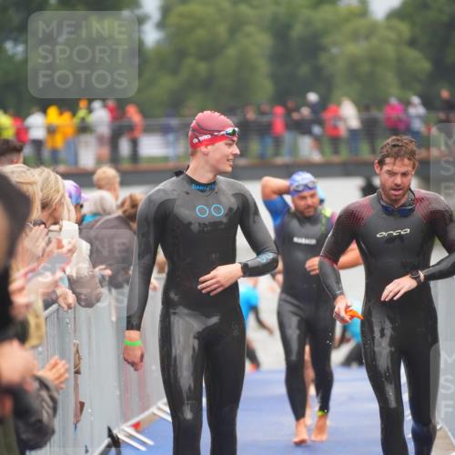 30.08.2026 - Elbe Triathlon Hamburg LAZAROV Photography http://msf.ph/oto/10034307 30.08.2026 08:57:33 Schwimmen 403, 410, 419, 452, 467, 483, 499, 575 meine-sportfotos.de