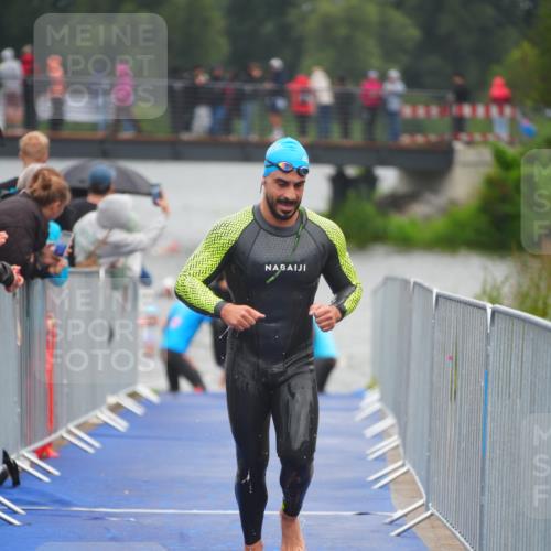 30.08.2026 - Elbe Triathlon Hamburg LAZAROV Photography http://msf.ph/oto/10034325 30.08.2026 08:57:43 Schwimmen 403, 410, 452, 483, 499, 639 meine-sportfotos.de