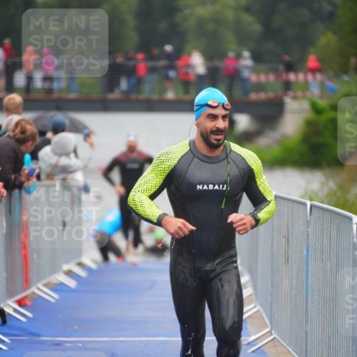 30.08.2026 - Elbe Triathlon Hamburg LAZAROV Photography http://msf.ph/oto/10034331 30.08.2026 08:57:44 Schwimmen 403, 410, 452, 483, 499, 639 meine-sportfotos.de