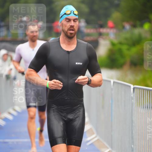30.08.2026 - Elbe Triathlon Hamburg LAZAROV Photography http://msf.ph/oto/10034416 30.08.2026 08:58:10 Schwimmen 404, 441, 443, 500, 623, 637, 841 meine-sportfotos.de
