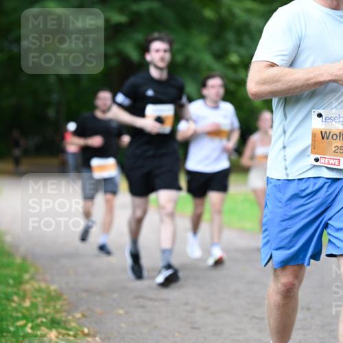30.08.2026 - Blankeneser Heldenlauf Dr. Thomas Lammeyer http://msf.ph/oto/10034495 30.08.2026 10:40:58 Laufen 2536 meine-sportfotos.de