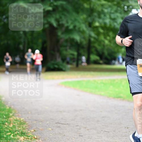 30.08.2026 - Blankeneser Heldenlauf Dr. Thomas Lammeyer http://msf.ph/oto/10034511 30.08.2026 10:41:02 Laufen 2055 meine-sportfotos.de
