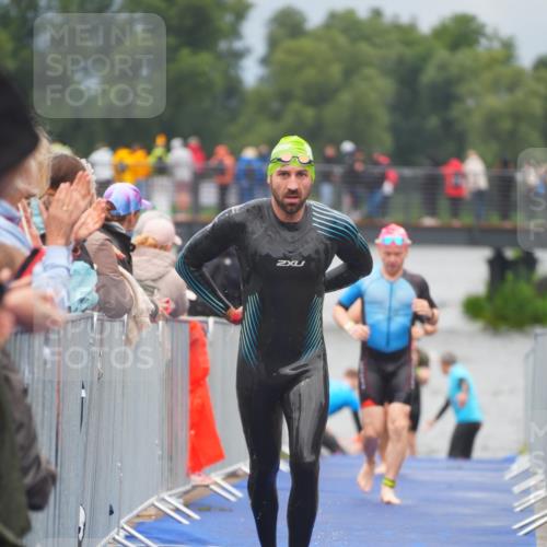 30.08.2026 - Elbe Triathlon Hamburg LAZAROV Photography http://msf.ph/oto/10034563 30.08.2026 08:59:13 Schwimmen 497, 536 meine-sportfotos.de