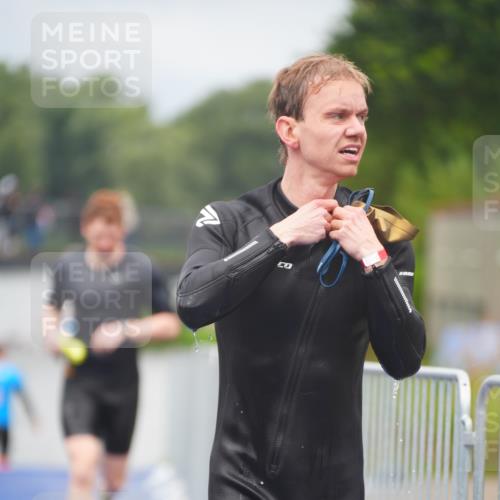 30.08.2026 - Elbe Triathlon Hamburg LAZAROV Photography http://msf.ph/oto/10034723 30.08.2026 08:59:47 Schwimmen 516, 528, 552, 597 meine-sportfotos.de