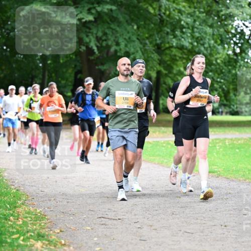 30.08.2026 - Blankeneser Heldenlauf Dr. Thomas Lammeyer http://msf.ph/oto/10034790 30.08.2026 10:41:45 Laufen 2768, 2767 meine-sportfotos.de