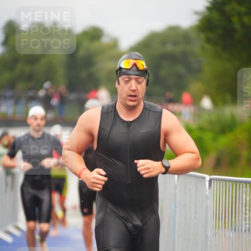 30.08.2026 - Elbe Triathlon Hamburg LAZAROV Photography http://msf.ph/oto/10034897 30.08.2026 09:01:00 Schwimmen 418, 519, 524, 540, 584, 588, 609, 634, 642 meine-sportfotos.de