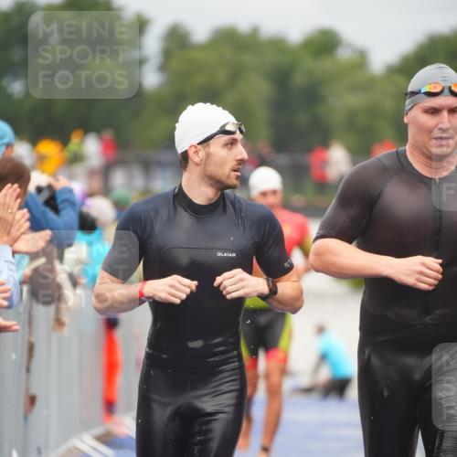 30.08.2026 - Elbe Triathlon Hamburg LAZAROV Photography http://msf.ph/oto/10034914 30.08.2026 09:01:03 Schwimmen 418, 519, 524, 540, 584, 588, 609, 634, 643 meine-sportfotos.de
