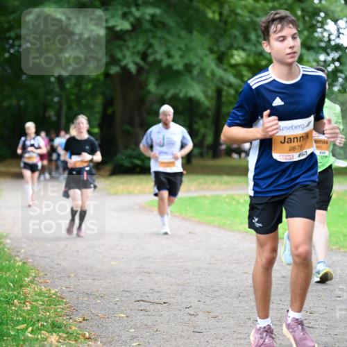 30.08.2026 - Blankeneser Heldenlauf Dr. Thomas Lammeyer http://msf.ph/oto/10034968 30.08.2026 10:42:03 Laufen 2878, 460, 2052 meine-sportfotos.de