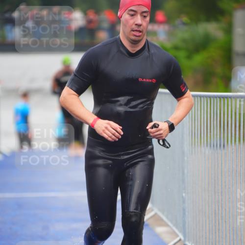 30.08.2026 - Elbe Triathlon Hamburg LAZAROV Photography http://msf.ph/oto/10035053 30.08.2026 09:01:50 Schwimmen 607 meine-sportfotos.de