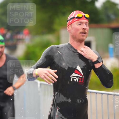 30.08.2026 - Elbe Triathlon Hamburg LAZAROV Photography http://msf.ph/oto/10035085 30.08.2026 09:02:04 Schwimmen 573, 582, 607, 701 meine-sportfotos.de