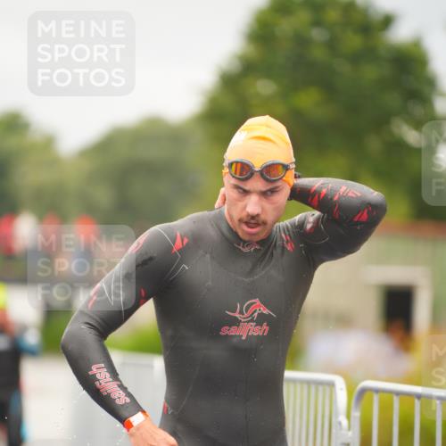 30.08.2026 - Elbe Triathlon Hamburg LAZAROV Photography http://msf.ph/oto/10035232 30.08.2026 09:02:51 Schwimmen 408, 439, 462, 525, 617, 771 meine-sportfotos.de