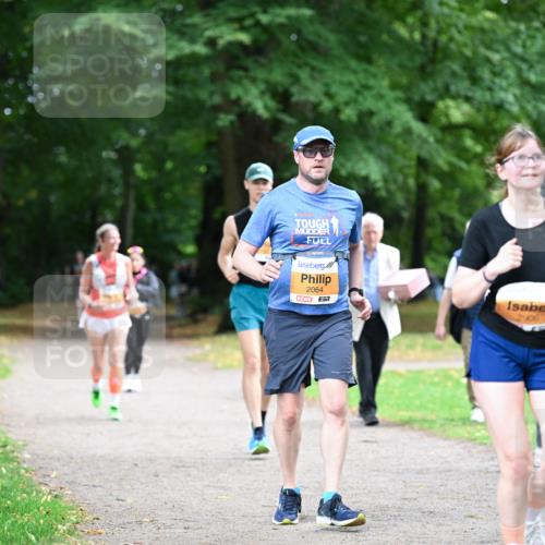 30.08.2026 - Blankeneser Heldenlauf Dr. Thomas Lammeyer http://msf.ph/oto/10035289 30.08.2026 10:43:04 Laufen 2064, 2006, 2065 meine-sportfotos.de