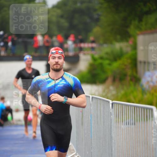 30.08.2026 - Elbe Triathlon Hamburg LAZAROV Photography http://msf.ph/oto/10035419 30.08.2026 09:03:31 Schwimmen 475, 513, 538, 583, 618, 633, 718 meine-sportfotos.de