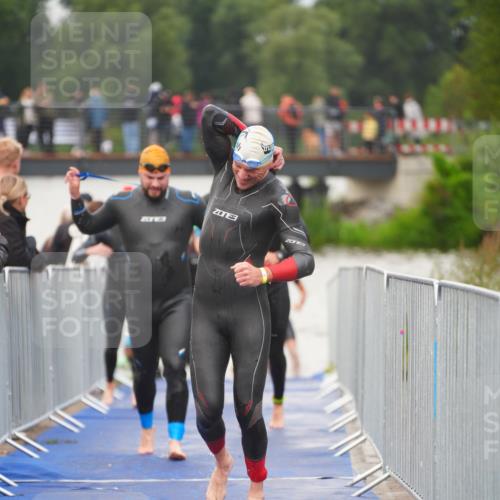 30.08.2026 - Elbe Triathlon Hamburg LAZAROV Photography http://msf.ph/oto/10035650 30.08.2026 09:04:26 Schwimmen 395, 409, 506, 509, 514, 529, 579, 585, 596, 691, 708, 761 meine-sportfotos.de