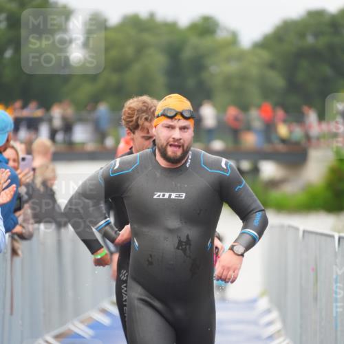 30.08.2026 - Elbe Triathlon Hamburg LAZAROV Photography http://msf.ph/oto/10035676 30.08.2026 09:04:30 Schwimmen 395, 409, 506, 509, 514, 529, 537, 579, 585, 619, 691, 708, 761 meine-sportfotos.de