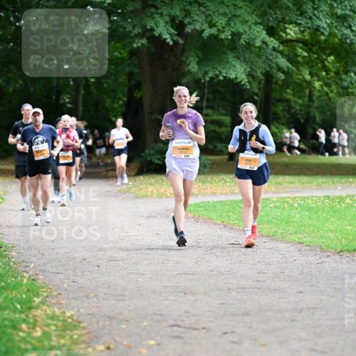 30.08.2026 - Blankeneser Heldenlauf Dr. Thomas Lammeyer http://msf.ph/oto/10035789 30.08.2026 10:44:31 Laufen 2914, 57, 2915 meine-sportfotos.de