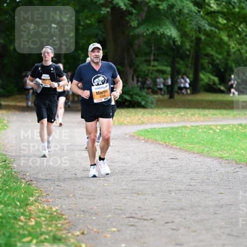 30.08.2026 - Blankeneser Heldenlauf Dr. Thomas Lammeyer http://msf.ph/oto/10035799 30.08.2026 10:44:35 Laufen 2098 meine-sportfotos.de