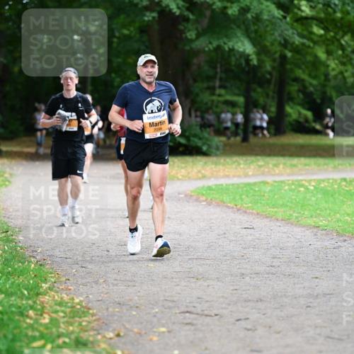 30.08.2026 - Blankeneser Heldenlauf Dr. Thomas Lammeyer http://msf.ph/oto/10035800 30.08.2026 10:44:35 Laufen 2098 meine-sportfotos.de