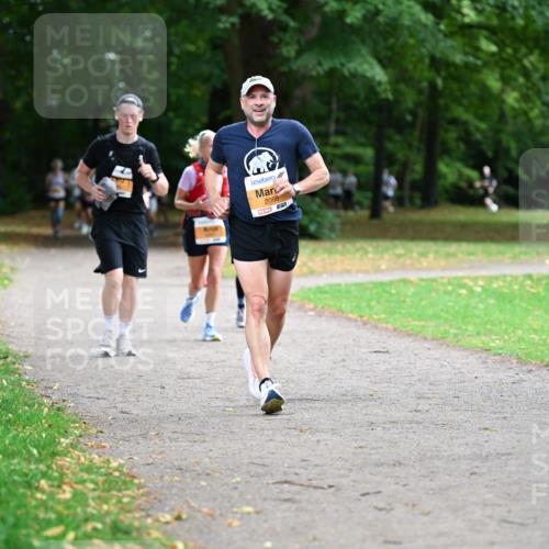 30.08.2026 - Blankeneser Heldenlauf Dr. Thomas Lammeyer http://msf.ph/oto/10035803 30.08.2026 10:44:36 Laufen 2098 meine-sportfotos.de