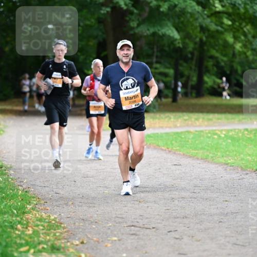 30.08.2026 - Blankeneser Heldenlauf Dr. Thomas Lammeyer http://msf.ph/oto/10035804 30.08.2026 10:44:36 Laufen 2098 meine-sportfotos.de
