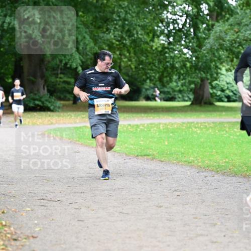 30.08.2026 - Blankeneser Heldenlauf Dr. Thomas Lammeyer http://msf.ph/oto/10035854 30.08.2026 10:44:45 Laufen 2412, 2459 meine-sportfotos.de