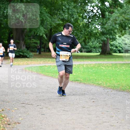 30.08.2026 - Blankeneser Heldenlauf Dr. Thomas Lammeyer http://msf.ph/oto/10035861 30.08.2026 10:44:46 Laufen 2412 meine-sportfotos.de