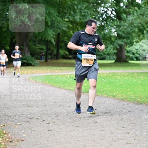 30.08.2026 - Blankeneser Heldenlauf Dr. Thomas Lammeyer http://msf.ph/oto/10035865 30.08.2026 10:44:46 Laufen 2412 meine-sportfotos.de