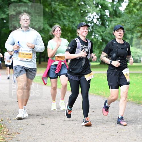 30.08.2026 - Blankeneser Heldenlauf Dr. Thomas Lammeyer http://msf.ph/oto/10035950 30.08.2026 10:45:01 Laufen 2041, 2233, 2217 meine-sportfotos.de