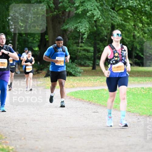 30.08.2026 - Blankeneser Heldenlauf Dr. Thomas Lammeyer http://msf.ph/oto/10036082 30.08.2026 10:45:24 Laufen 2325, 2377 meine-sportfotos.de