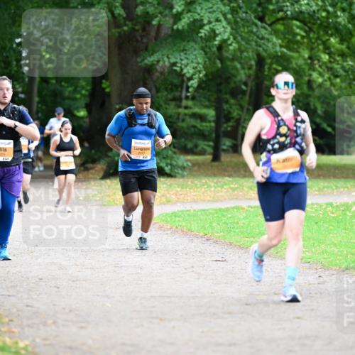 30.08.2026 - Blankeneser Heldenlauf Dr. Thomas Lammeyer http://msf.ph/oto/10036083 30.08.2026 10:45:24 Laufen 2325, 2377 meine-sportfotos.de