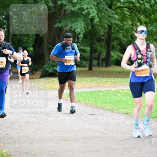 30.08.2026 - Blankeneser Heldenlauf Dr. Thomas Lammeyer http://msf.ph/oto/10036089 30.08.2026 10:45:25 Laufen 2325, 2377 meine-sportfotos.de