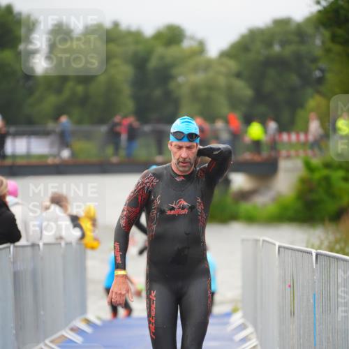 30.08.2026 - Elbe Triathlon Hamburg LAZAROV Photography http://msf.ph/oto/10036187 30.08.2026 09:07:14 Schwimmen 569, 626, 636, 647, 663, 756 meine-sportfotos.de