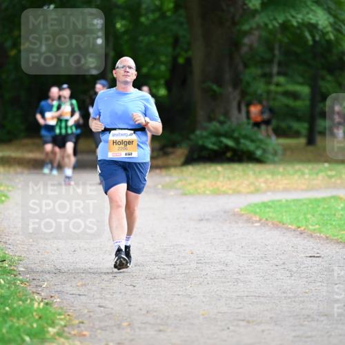 30.08.2026 - Blankeneser Heldenlauf Dr. Thomas Lammeyer http://msf.ph/oto/10036288 30.08.2026 10:46:06 Laufen 2206 meine-sportfotos.de