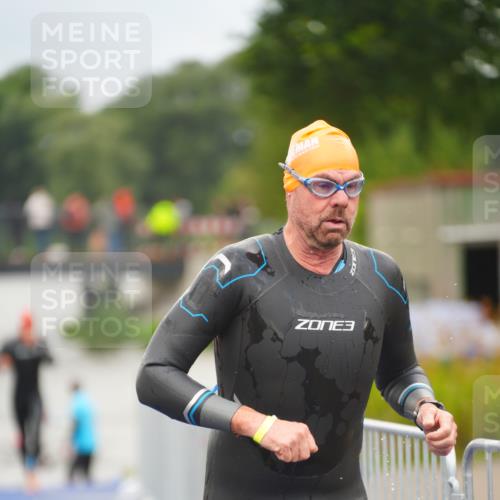 30.08.2026 - Elbe Triathlon Hamburg LAZAROV Photography http://msf.ph/oto/10036442 30.08.2026 09:08:52 Schwimmen 782 meine-sportfotos.de