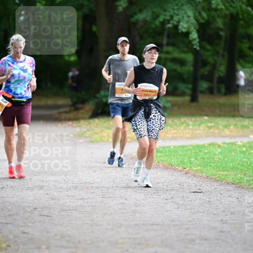 30.08.2026 - Blankeneser Heldenlauf Dr. Thomas Lammeyer http://msf.ph/oto/10036585 30.08.2026 10:47:01 Laufen 2867 meine-sportfotos.de