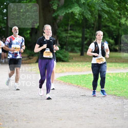 30.08.2026 - Blankeneser Heldenlauf Dr. Thomas Lammeyer http://msf.ph/oto/10036756 30.08.2026 10:47:25 Laufen 2784, 571, 2493, 2398 meine-sportfotos.de