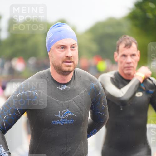 30.08.2026 - Elbe Triathlon Hamburg LAZAROV Photography http://msf.ph/oto/10036781 30.08.2026 09:10:46 Schwimmen 566, 591, 690, 704, 722, 725, 752, 769 meine-sportfotos.de