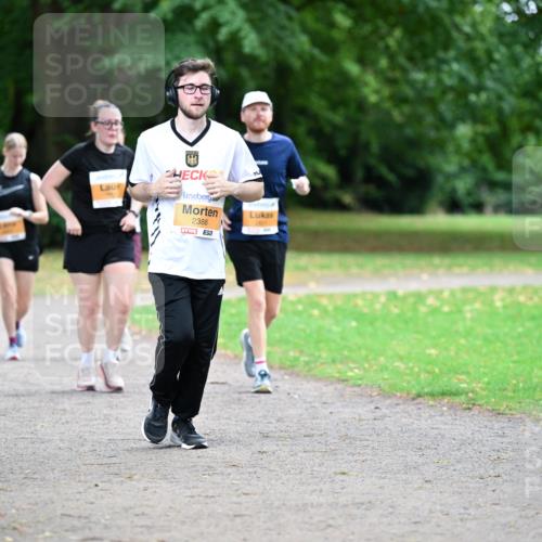 30.08.2026 - Blankeneser Heldenlauf Dr. Thomas Lammeyer http://msf.ph/oto/10036828 30.08.2026 10:47:40 Laufen 2388 meine-sportfotos.de