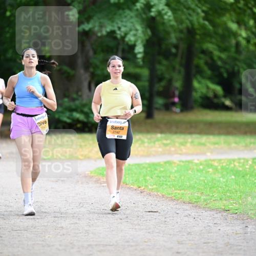 30.08.2026 - Blankeneser Heldenlauf Dr. Thomas Lammeyer http://msf.ph/oto/10036864 30.08.2026 10:47:52 Laufen 2747, 2742 meine-sportfotos.de