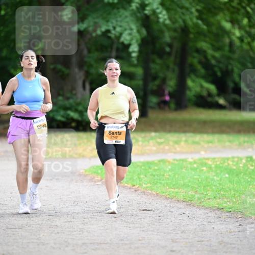 30.08.2026 - Blankeneser Heldenlauf Dr. Thomas Lammeyer http://msf.ph/oto/10036865 30.08.2026 10:47:53 Laufen 2747, 2742 meine-sportfotos.de