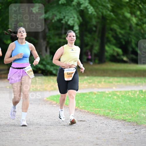 30.08.2026 - Blankeneser Heldenlauf Dr. Thomas Lammeyer http://msf.ph/oto/10036867 30.08.2026 10:47:53 Laufen 2747, 2742 meine-sportfotos.de
