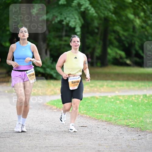 30.08.2026 - Blankeneser Heldenlauf Dr. Thomas Lammeyer http://msf.ph/oto/10036868 30.08.2026 10:47:53 Laufen 2747, 2742 meine-sportfotos.de