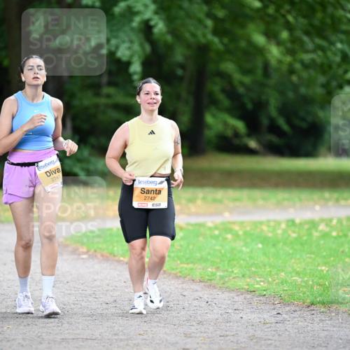 30.08.2026 - Blankeneser Heldenlauf Dr. Thomas Lammeyer http://msf.ph/oto/10036871 30.08.2026 10:47:53 Laufen 2747, 2742 meine-sportfotos.de